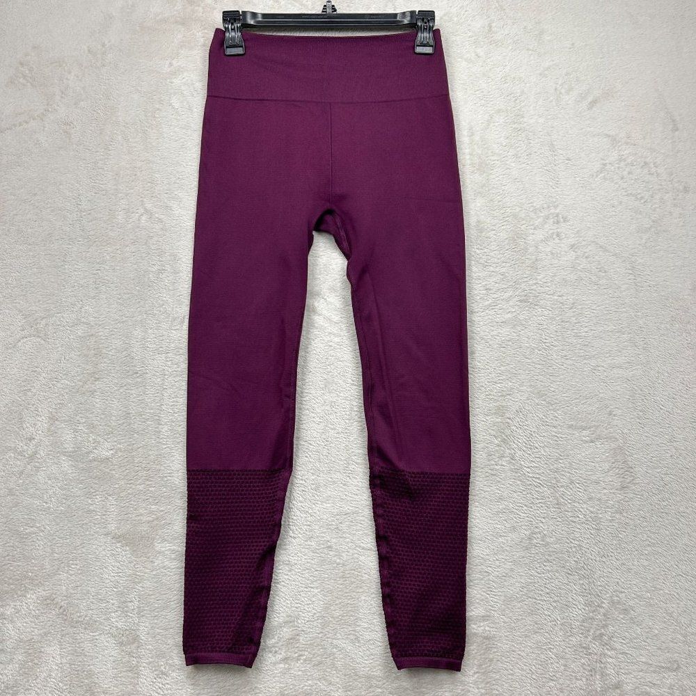 Fabletics Womens Purple High Waisted Seamless Ribbed Cropped Mesh Leggings Sz S